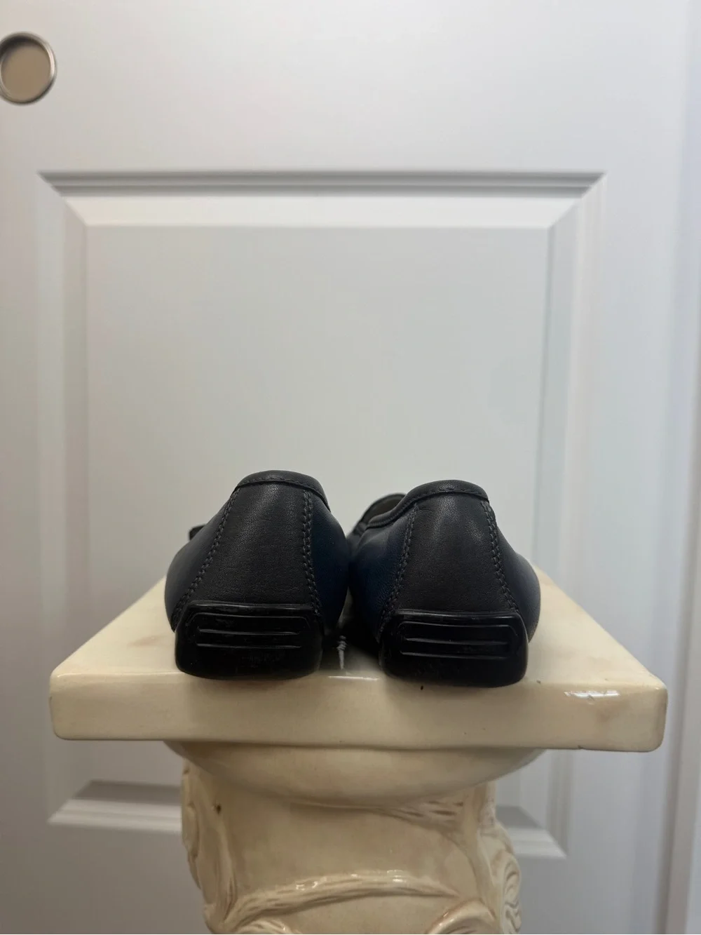 Women’s Robert Zur navy blue driving loafers, Petra collection — Size 8.5